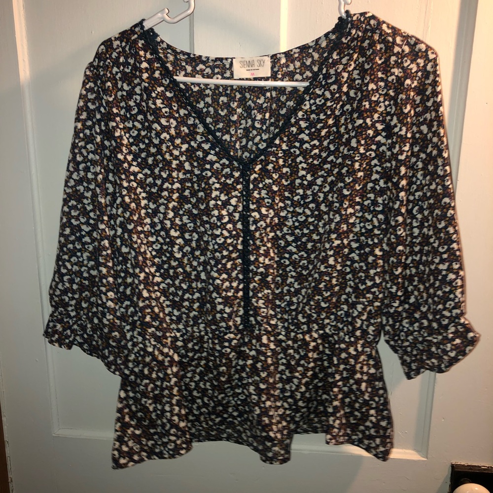 Floral top